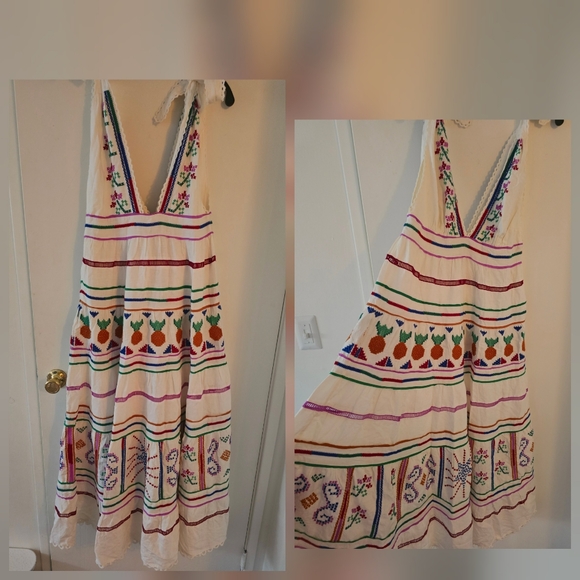 Farm Rio Embroidered Maxidress - Picture 6 of 6